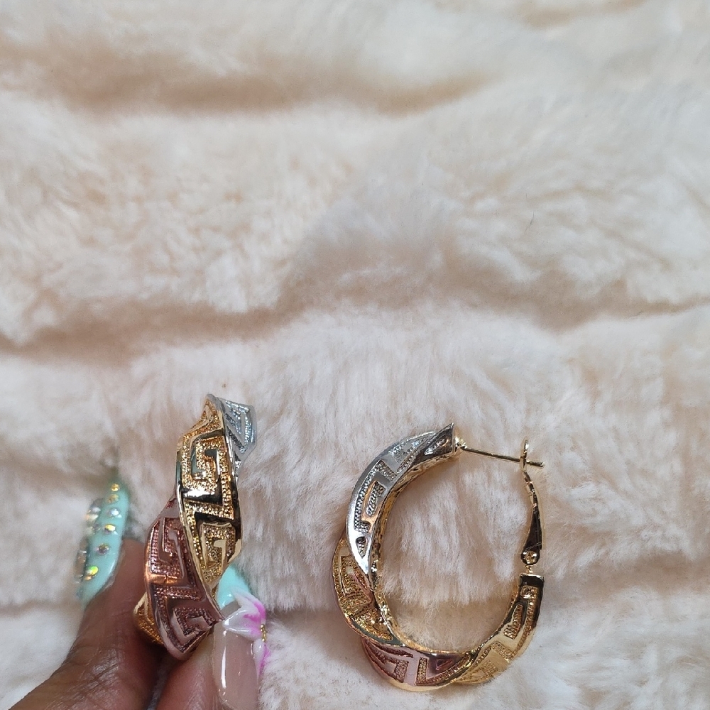 Tri-Tone Twisted Hoop Earrings - Gold, Silver & Rose - Picture 3 of 4